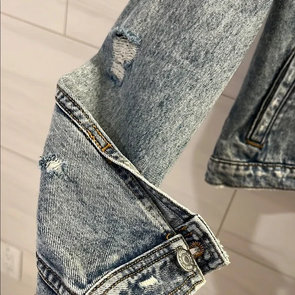 Veronica Beard Denim Jacket with Hoodie - Picture 7 of 12